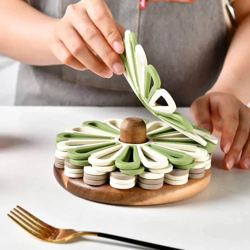 7 Piece Heat Resistant Silicone Placemats & Coasters