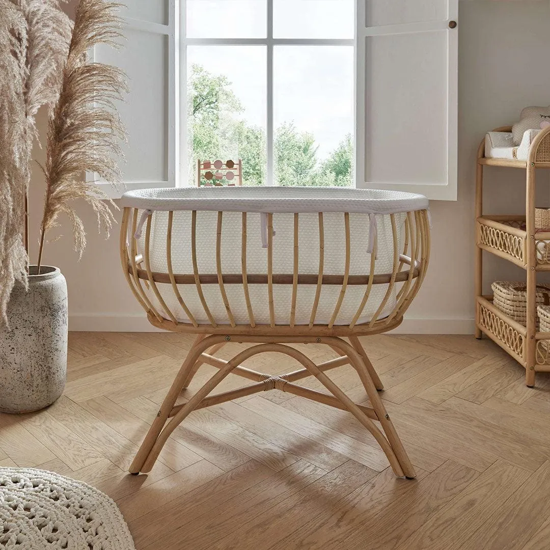 Aria Rattan Crib - Natural