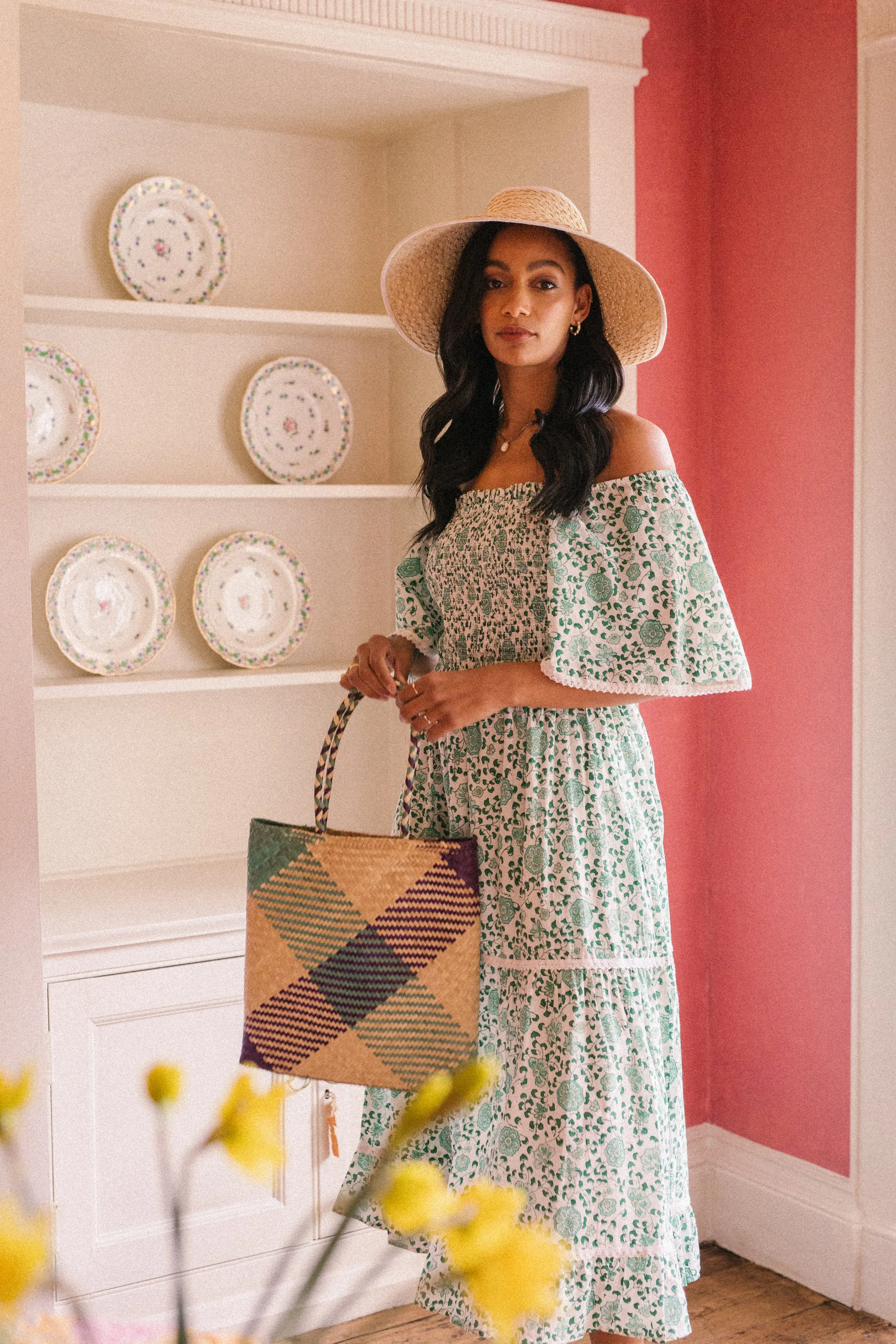 Raffia Square Shopper in Aqua/Navy
