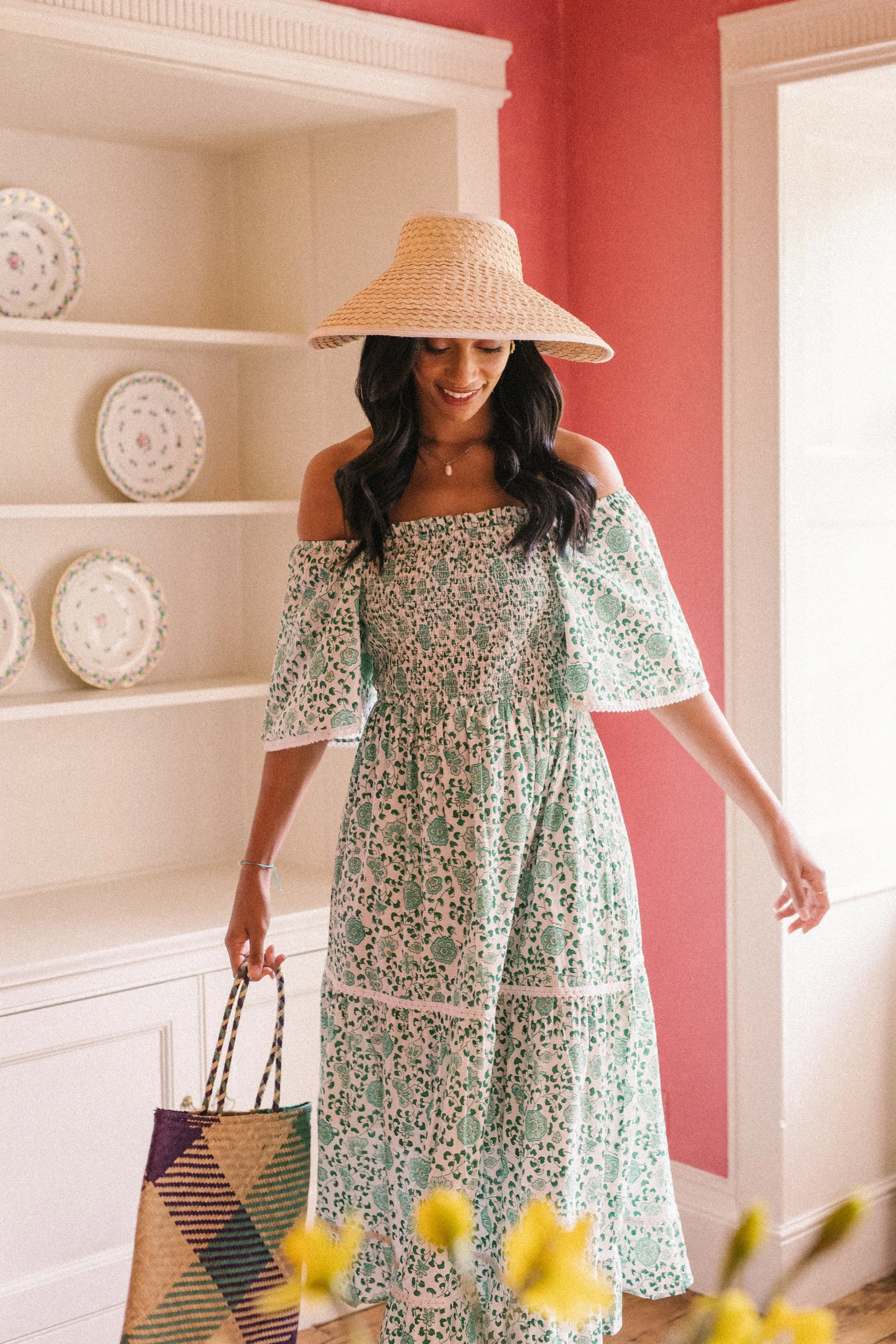 Raffia Square Shopper in Aqua/Navy